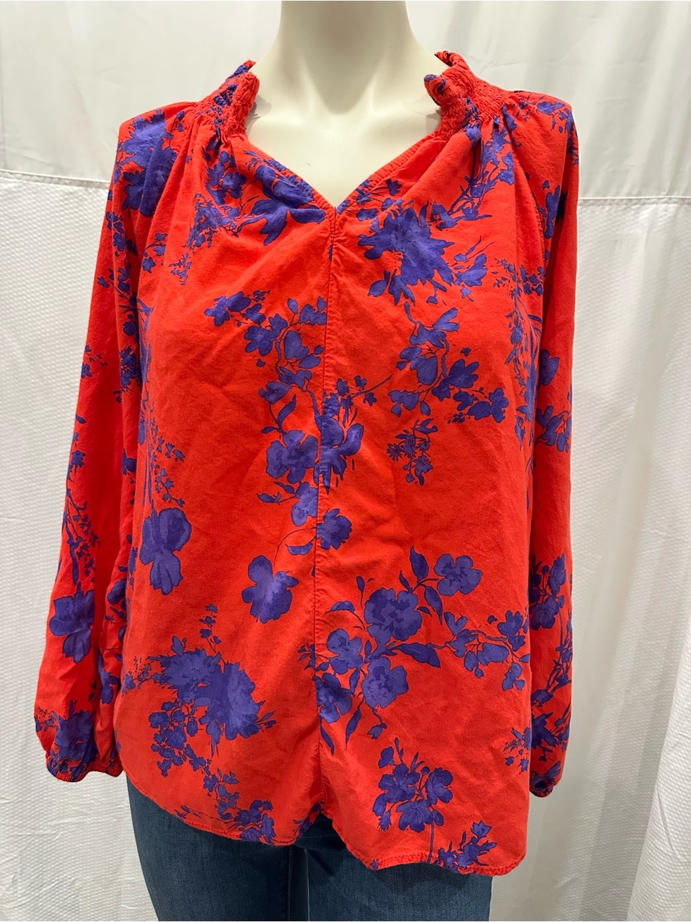 BUCKETLIST Red Floral Top Size M